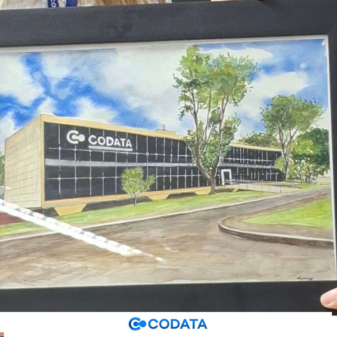 ArtistaparaibanaprestahomenagemCODATAcompinturaemaquareladasededaCompanhia1.png