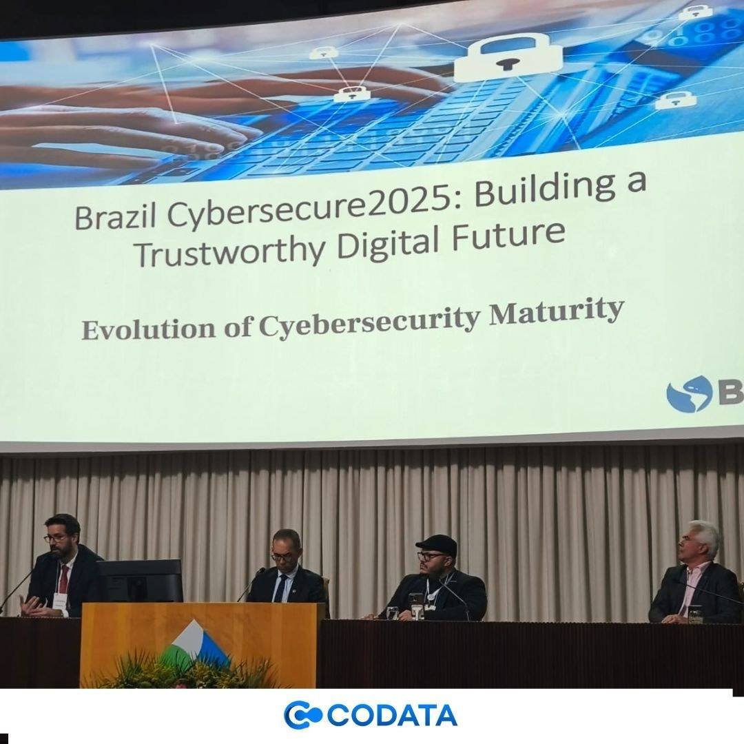 CODATAparticipadoBrasilCiberseguro2025ecompartilhaexperinciassobrematuridadeemcibersegurananosEstados1.jpg