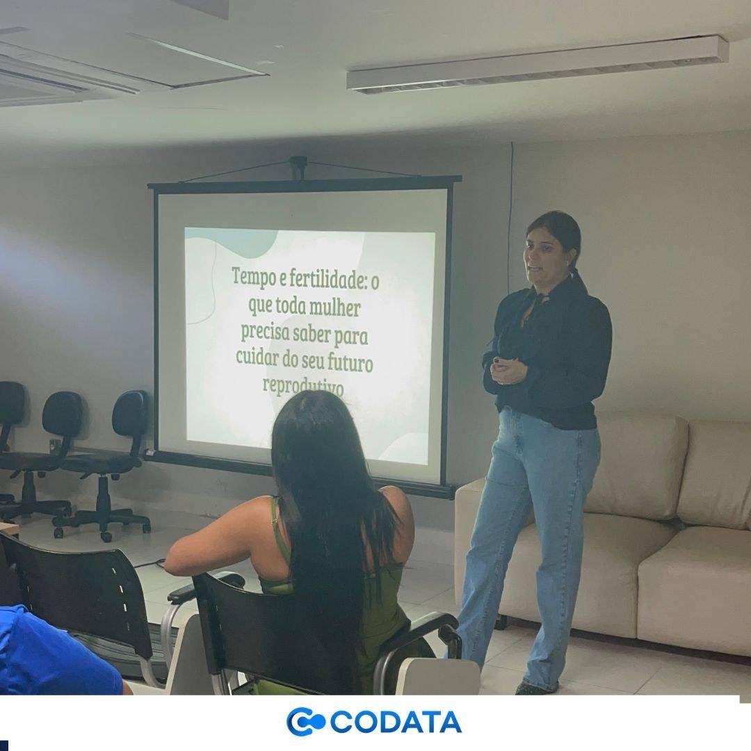 CODATApromovepalestrasobresadefemininaeplanejamentoreprodutivoemhomenagemaoDiadasMes2.jpg