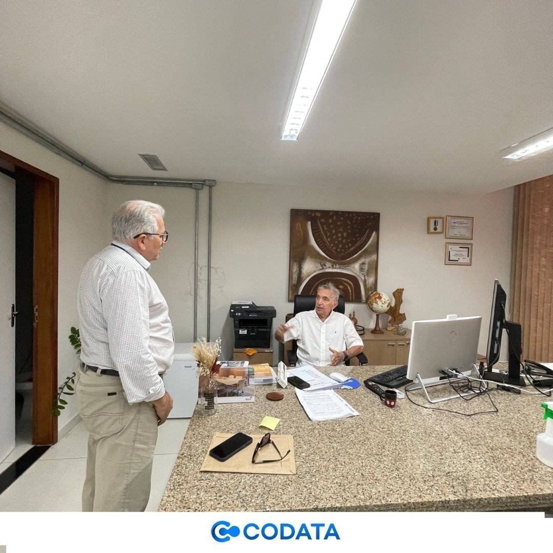 PresidentedaCODATArecebevisitadeexdirigenteereforaimportnciadolegadohistricodaCompanhia2.jpg
