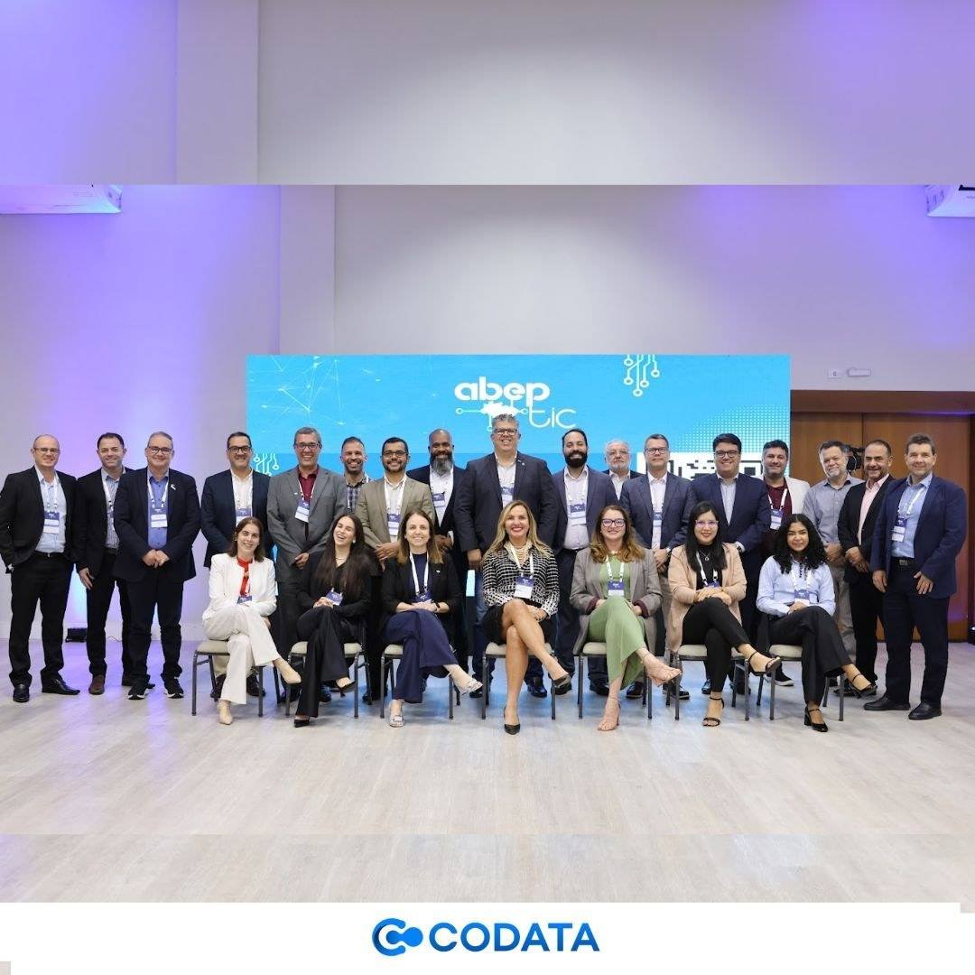 codata-debate-tecnologia-e-seguranca-cibernetica-na-143a-reuniao-do-forum-de-diretores-tecnicos-da-abep-tic.jpg